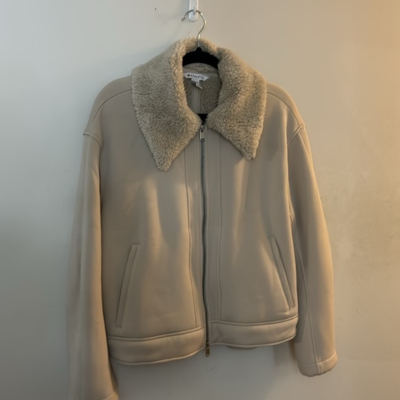 NWOT ATHLETA WESTBOUND SHERPA JACKET - Picture 10 of 16